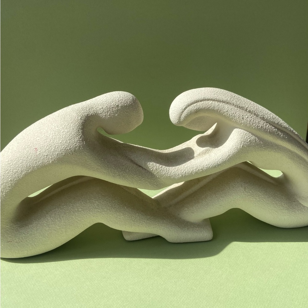 Vintage 1980s Royal Haeger Couple Reaching Infinity Sculpture White Pottery